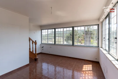 Moradia T3 para Venda em Nossa Senhora da Piedade