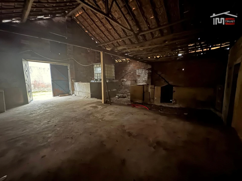 Moradia T2 para Venda em Seiça Foto 31