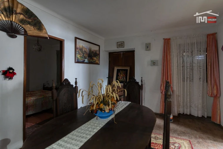 Moradia T2 para Venda em Seiça Foto 5