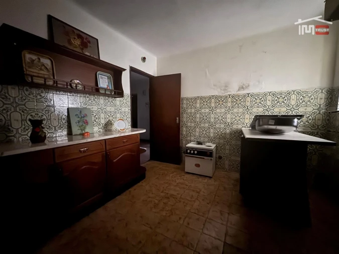 Moradia T2 para Venda em Seiça Foto 30