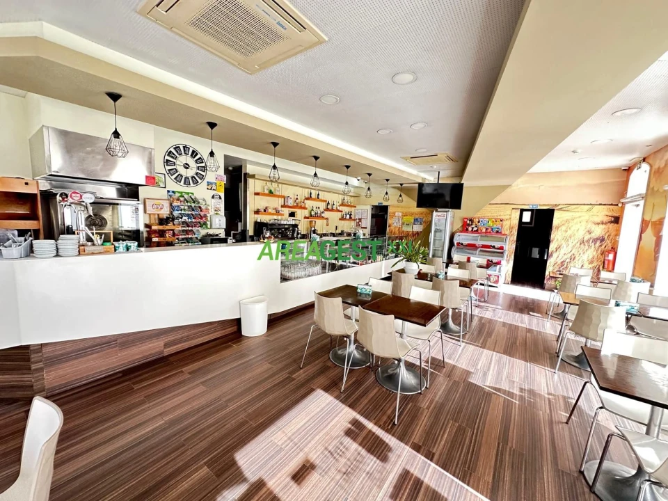 Loja para Trespasse em Vila Franca de Xira Foto 1