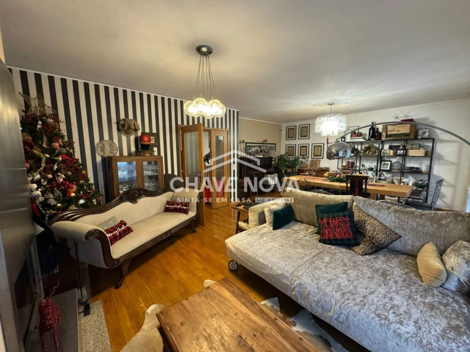 Moradia T3 para Venda em Nogueira e Silva Escura Foto 5