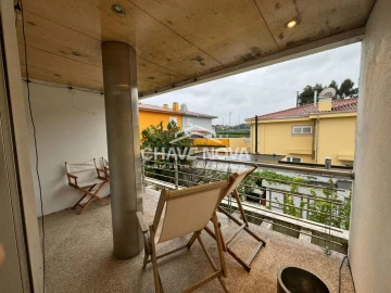 Moradia T3 para Venda em Nogueira e Silva Escura