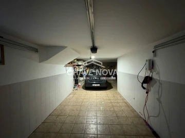 Moradia T3 para Venda em Nogueira e Silva Escura