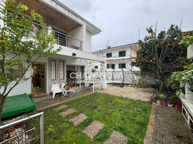 Moradia T3 para Venda em Nogueira e Silva Escura Foto 3