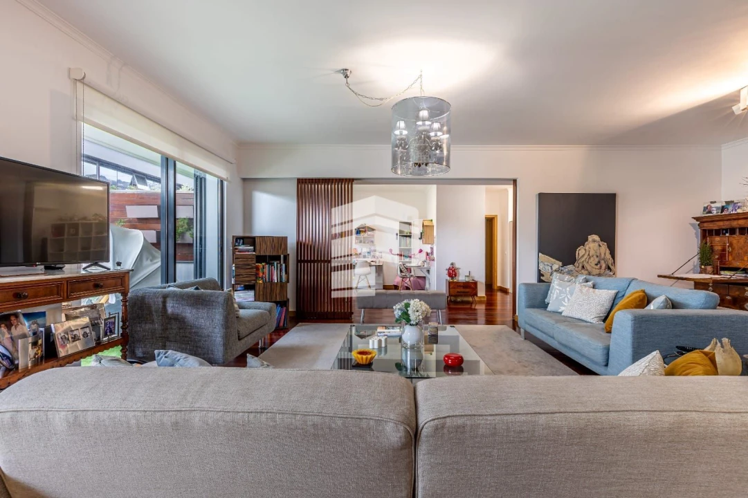 Apartamento T4 para Venda em Funchal (Santa Maria Maior) Foto 9