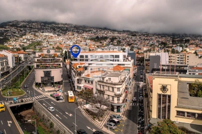 Apartamento T4 para Venda em Funchal (Santa Maria Maior)