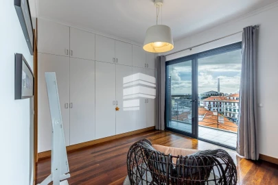 Apartamento T4 para Venda em Funchal (Santa Maria Maior)