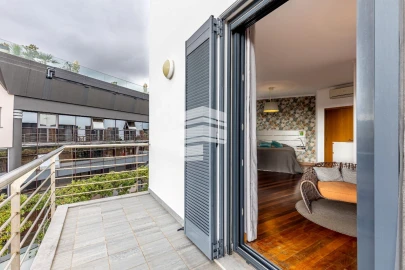 Apartamento T4 para Venda em Funchal (Santa Maria Maior)