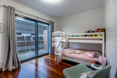 Apartamento T4 para Venda em Funchal (Santa Maria Maior)