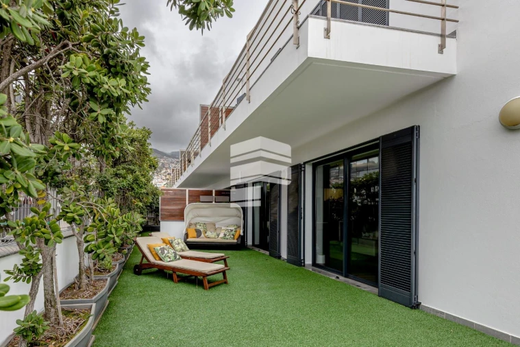 Apartamento T4 para Venda em Funchal (Santa Maria Maior) Foto 6