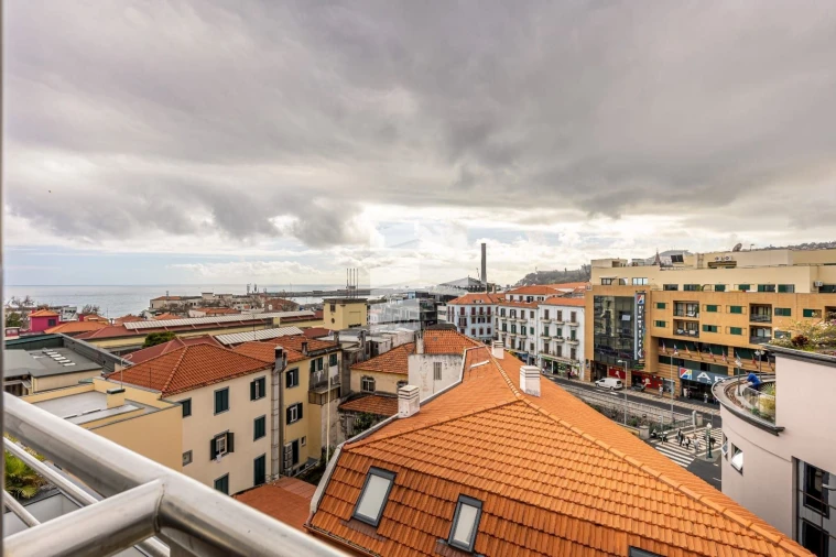Apartamento T4 para Venda em Funchal (Santa Maria Maior) Foto 3