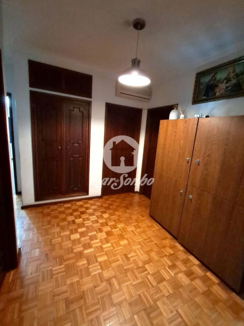 Apartamento T4 para Venda em Barcelos, V.Boa, V.Frescainha