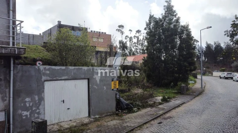 Terreno para Venda em Sobreposta
