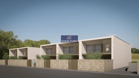 Moradia T3 para Venda em Serzedo e Perosinho