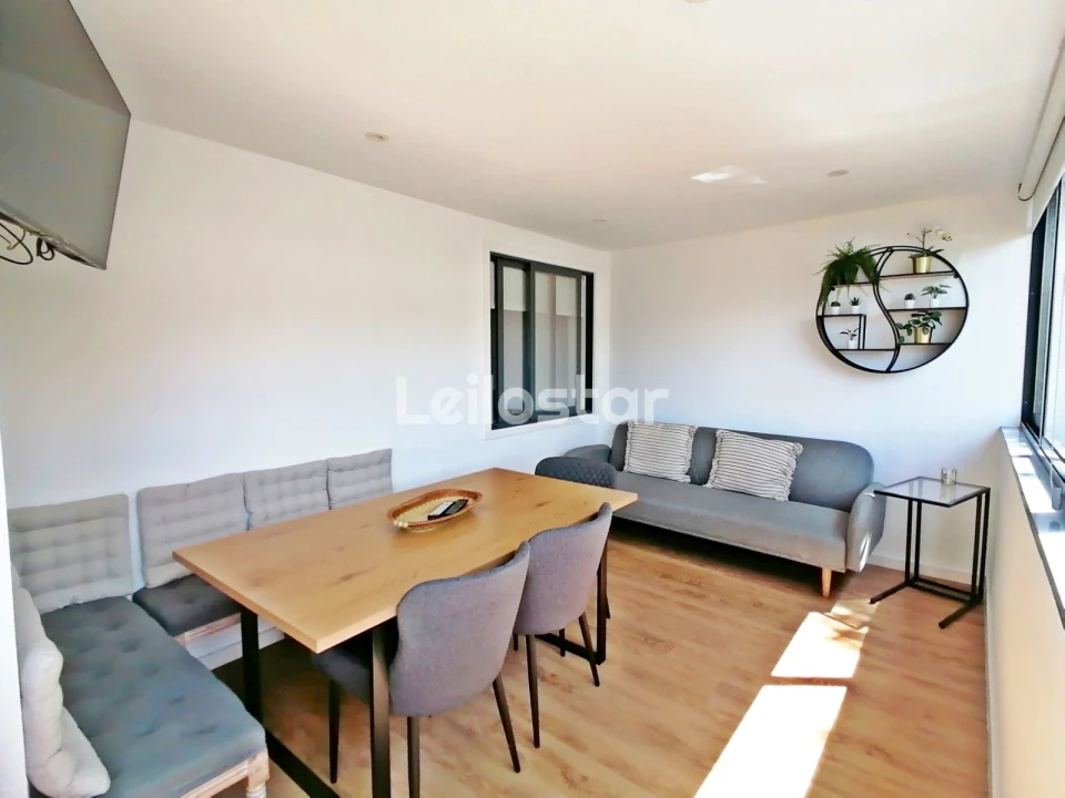 Apartamento T3 para Arrendamento em Arcozelo Foto 4