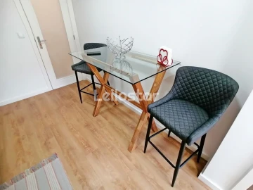 Apartamento T3 para Arrendamento em Arcozelo