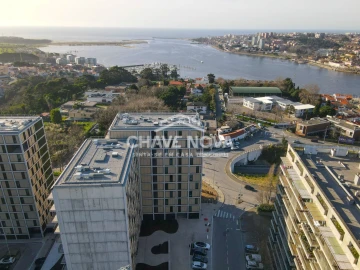 Apartamento T4 para Venda em Arcozelo