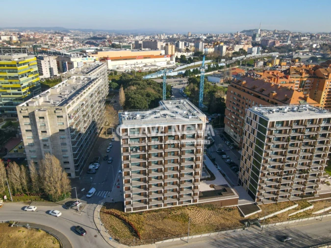 Apartamento T4 para Venda em Arcozelo Foto 23