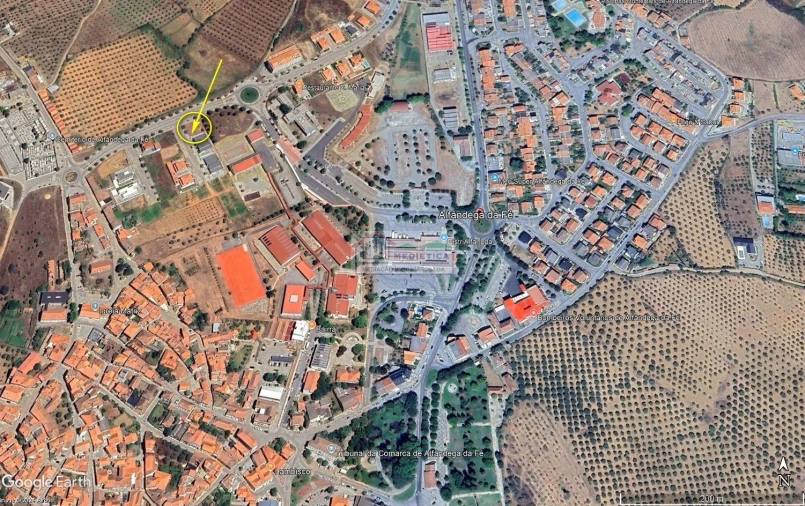 Terreno para Venda em Alfandega da Fe Foto 2