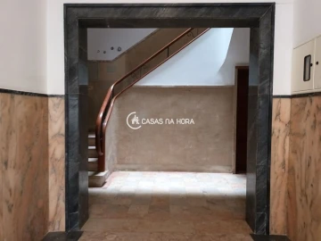 Apartamento T3 para Arrendamento em Campolide