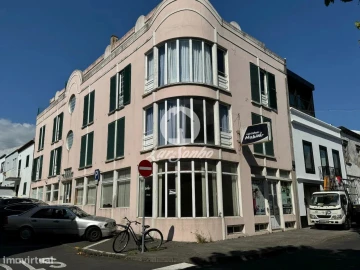 Negócio para Venda em Ponta Delgada (São Pedro)