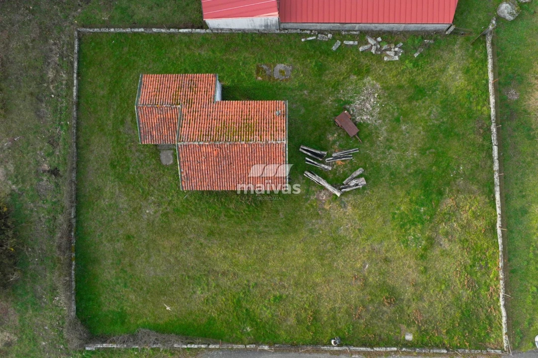 Moradia T2 para Venda em Cuide de Vila Verde Foto 1