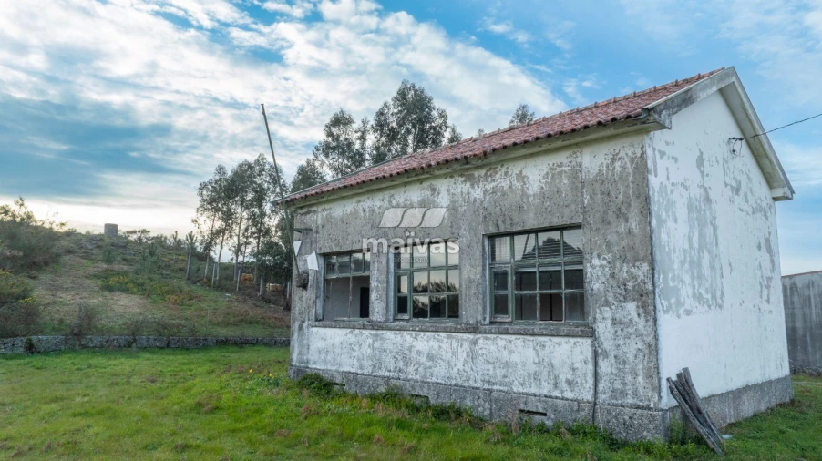 Moradia T2 para Venda em Cuide de Vila Verde Foto 3