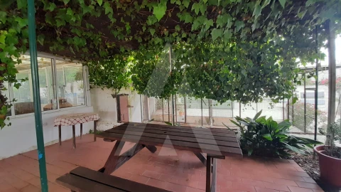 Moradia T5 para Venda em São Brás de Alportel