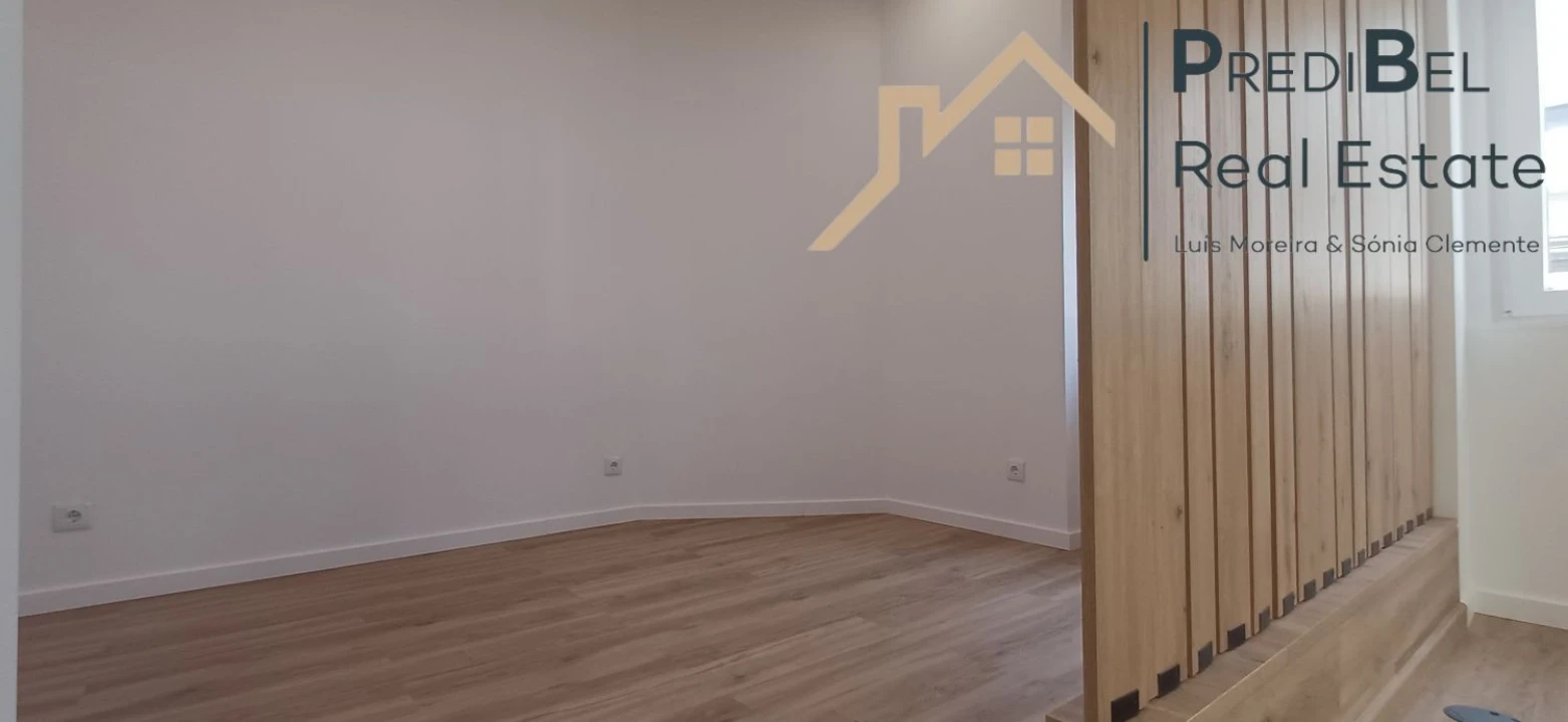 Apartamento T1 para Venda em Cacém e São Marcos Foto 26