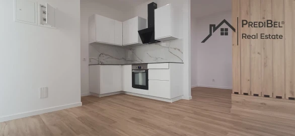 Apartamento T1 para Venda em Cacém e São Marcos