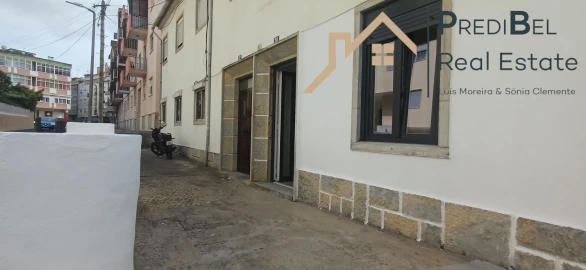 Apartamento T1 para Venda em Cacém e São Marcos