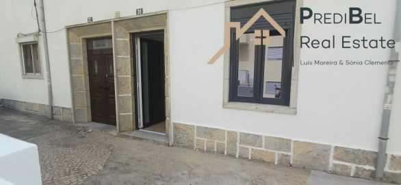Apartamento T1 para Venda em Cacém e São Marcos