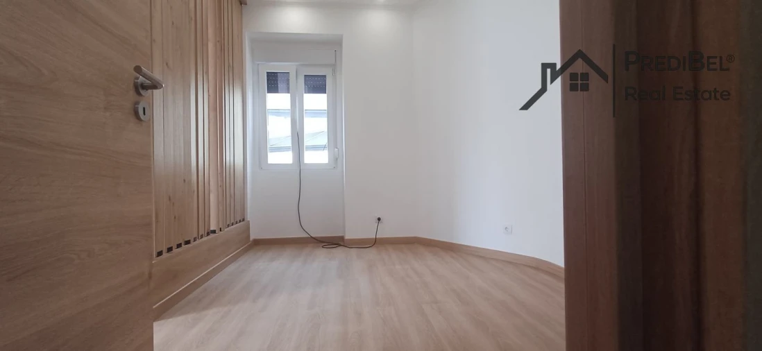Apartamento T1 para Venda em Cacém e São Marcos Foto 15