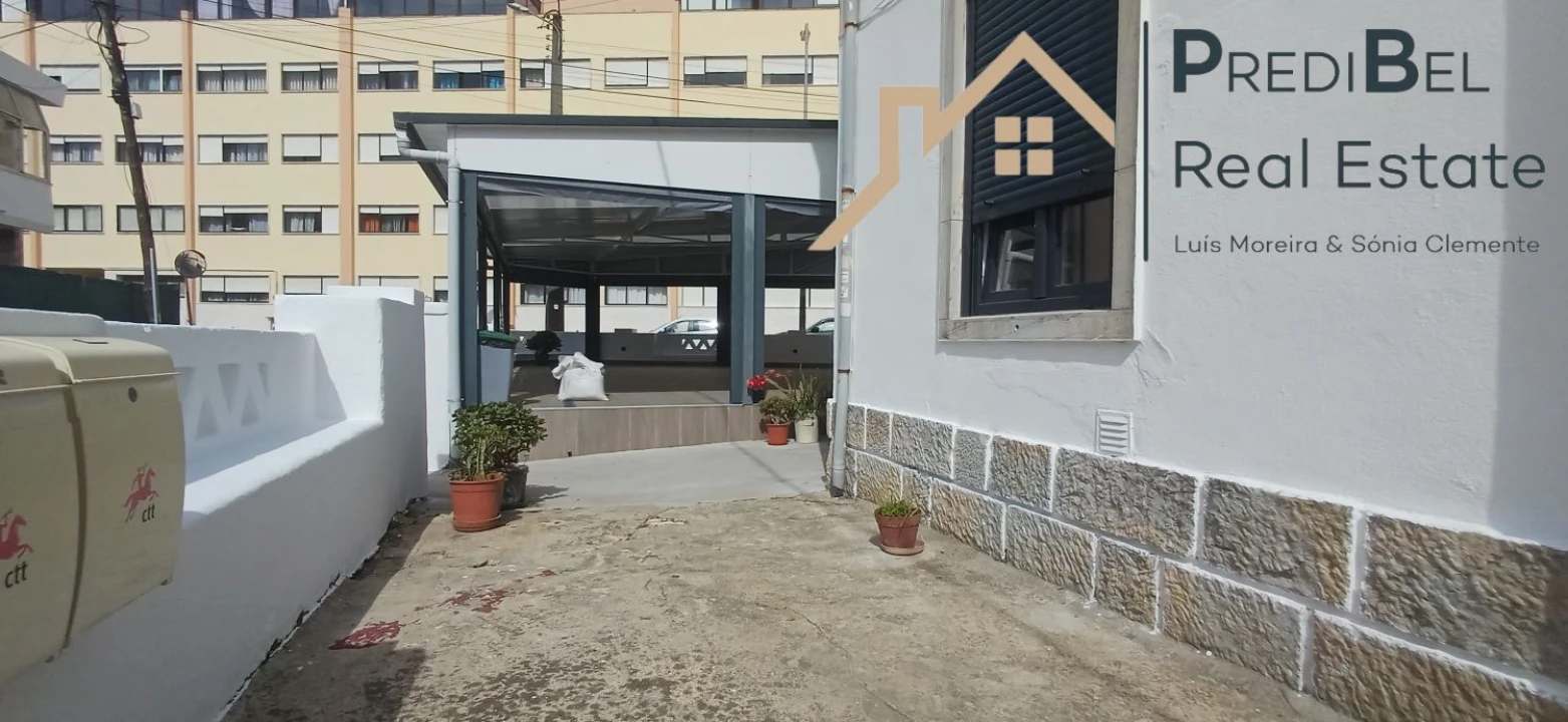 Apartamento T1 para Venda em Cacém e São Marcos Foto 13