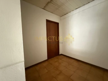 Loja para Arrendamento em Bougado (São Martinho e Santiago)