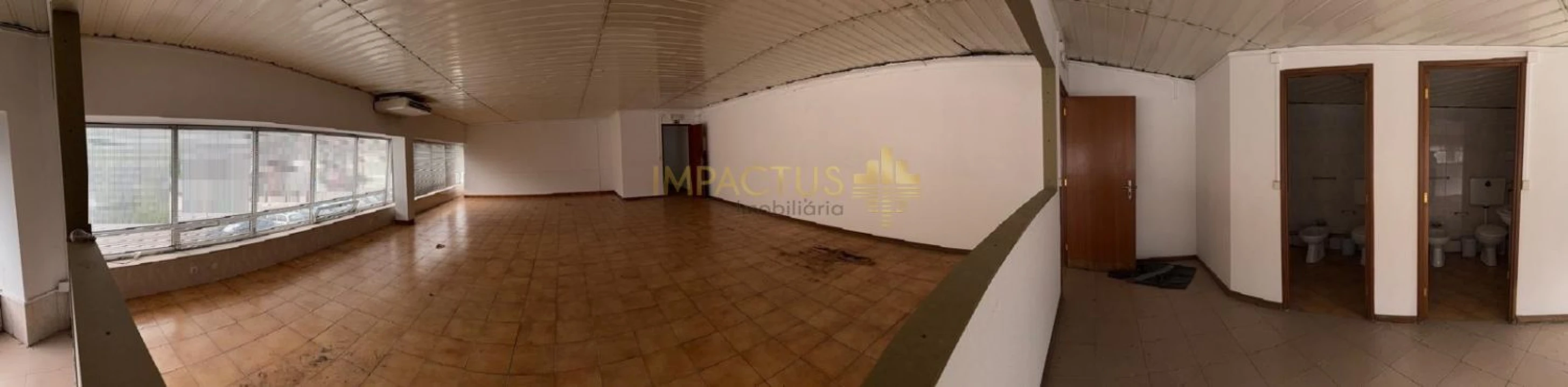 Loja para Arrendamento em Bougado (São Martinho e Santiago) Foto 8