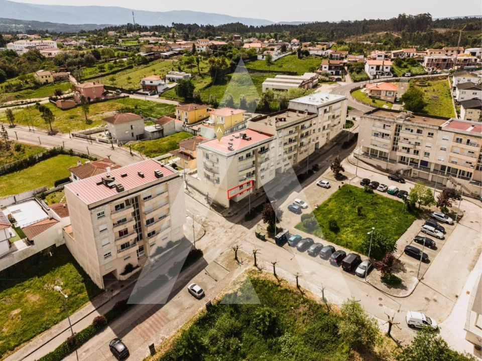 Apartamento T3 para Venda em Poiares (Santo Andre) Foto 2