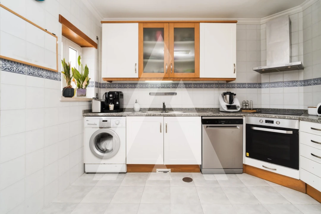 Apartamento T3 para Venda em Poiares (Santo Andre) Foto 11