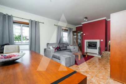 Apartamento T3 para Venda em Poiares (Santo Andre)