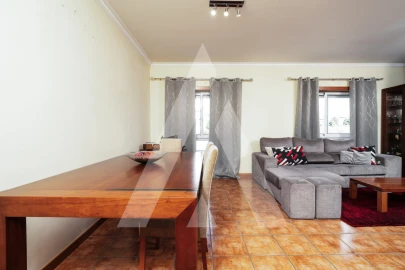 Apartamento T3 para Venda em Poiares (Santo Andre)