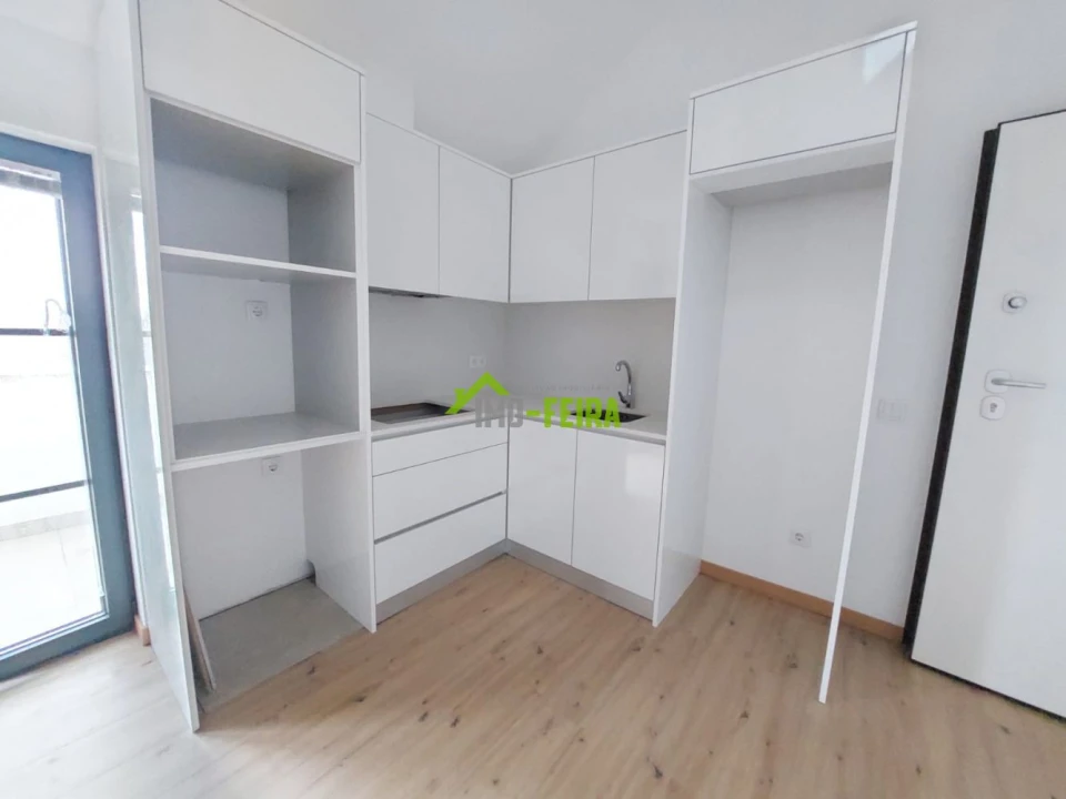 Apartamento T1 para Venda em Ovar, São João, Arada e São Vicente de Pereira Jusã Foto 8