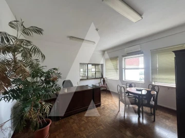 Armazém para Venda em Barcarena