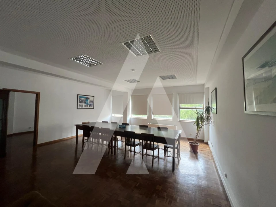 Armazém para Arrendamento em Barcarena Foto 8