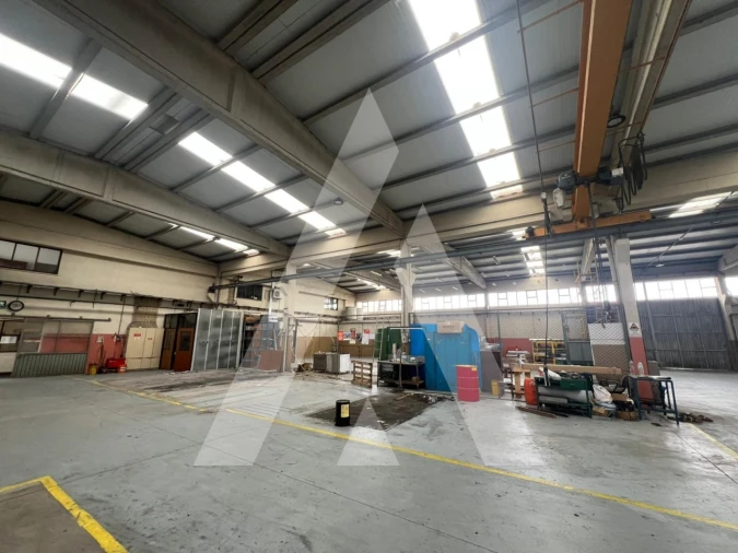 Armazém para Arrendamento em Barcarena Foto 3