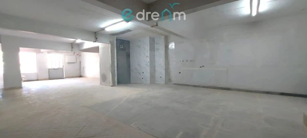 Loja para Venda em União das Freguesias de Setúbal
