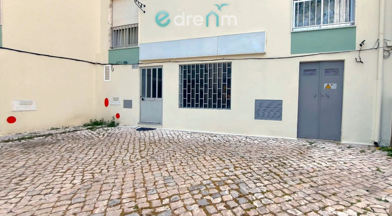 Loja para Venda em União das Freguesias de Setúbal Foto 26