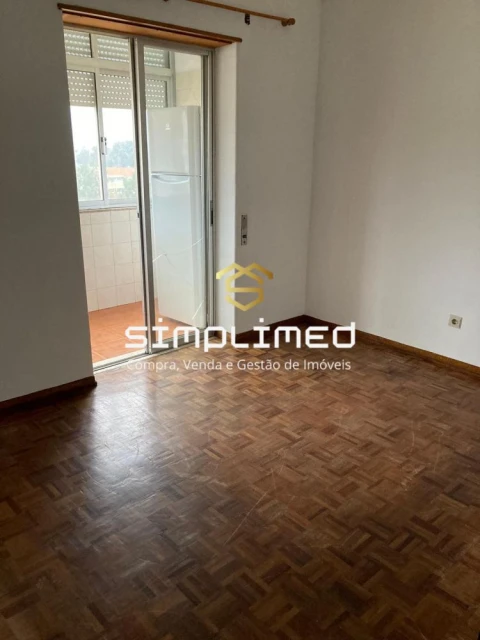 Apartamento T1 para Venda em Amora