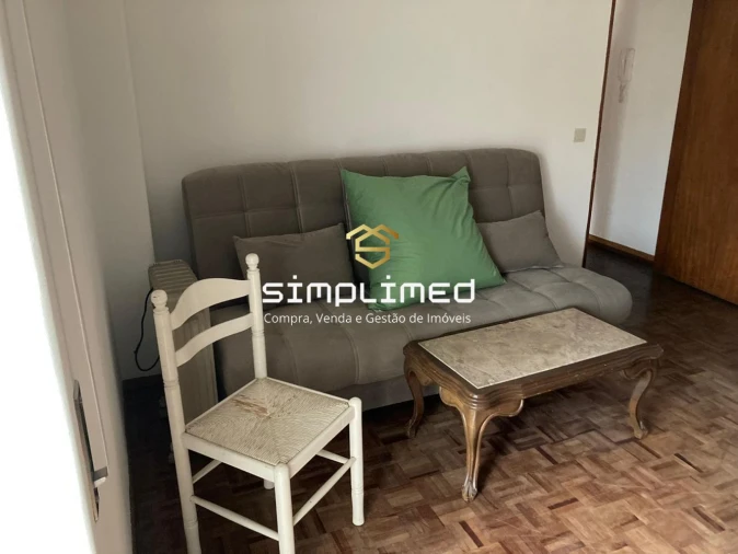 Apartamento T1 para Venda em Amora Foto 5