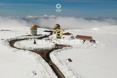 Quinta T0 para Venda em Orjais